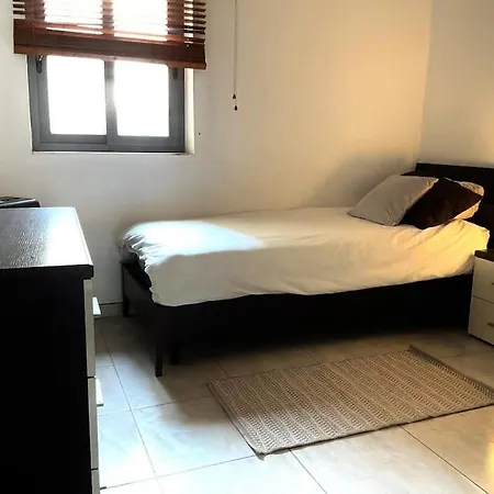 2 Bedroom 5 Min From The Sea * Gzira